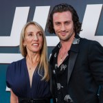 "Bullet Train": Aaron Taylor-Johnson poznał o 23 lata starszą żonę, gdy był nastolatkiem