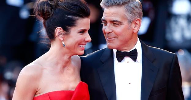 Bullock i Clooney byli największymi gwiazdami gali otwarcia festiwalu w Wenecji / fot. Andreas Rentz /Getty Images/Flash Press Media