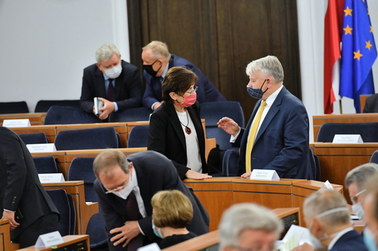 Bunt PiS w Senacie. Komisja rolnictwa za odrzuceniem "Piątki Kaczyńskiego"