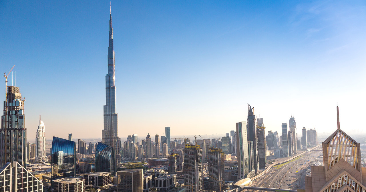 Burj Khalifa, Dubaj /123RF/PICSEL