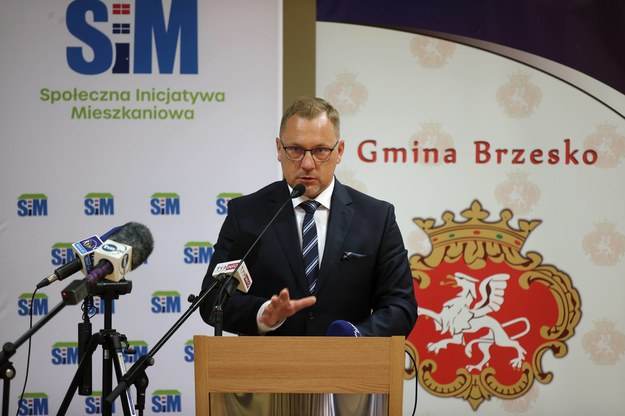 Burmistrz Brzeska Tomasz Latocha /	Łukasz Gągulski /PAP