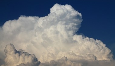 Burza, deszcz, grad, śnieg. Jakie chmury zwiastują złą pogodę?