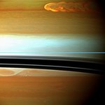 Burza, która pochłania samą siebie - takie rzeczy tylko na Saturnie