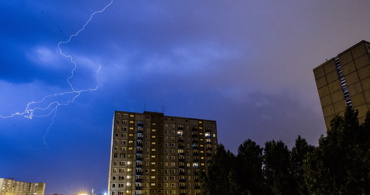 Burza nad Poznaniem /fot. Łukasz Ogrodowczyk /PAP