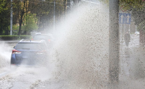 Burza nad Warszawą. Kilkadziesiąt interwencji strażaków