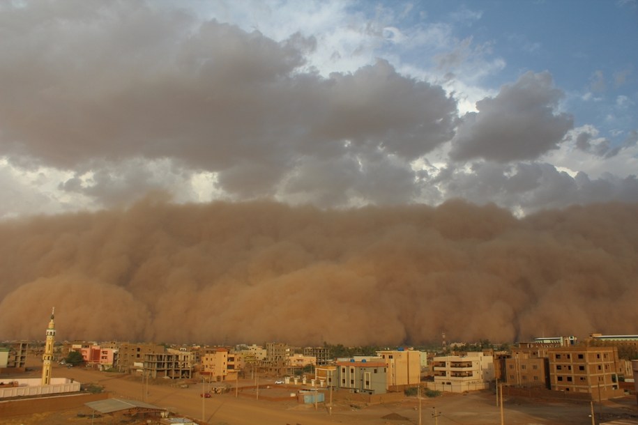 Burza piaskowa w Sudanie. /Shutterstock