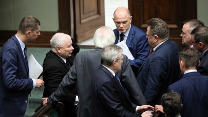 Burza po nocnym głosowaniu ws. KRS. Kaczyński: Nie stało się nic nadzwyczajnego