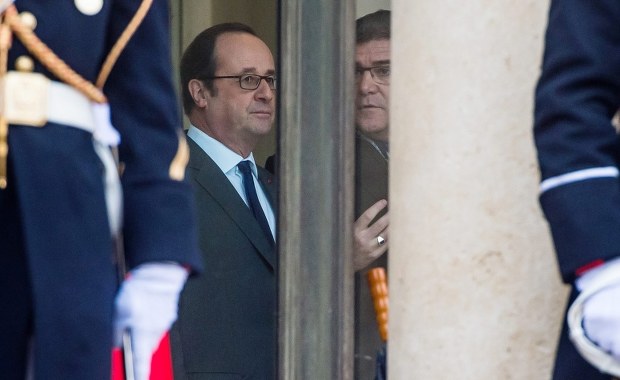 Burza we Francji. Wywiad morduje islamistów na rozkaz prezydenta?