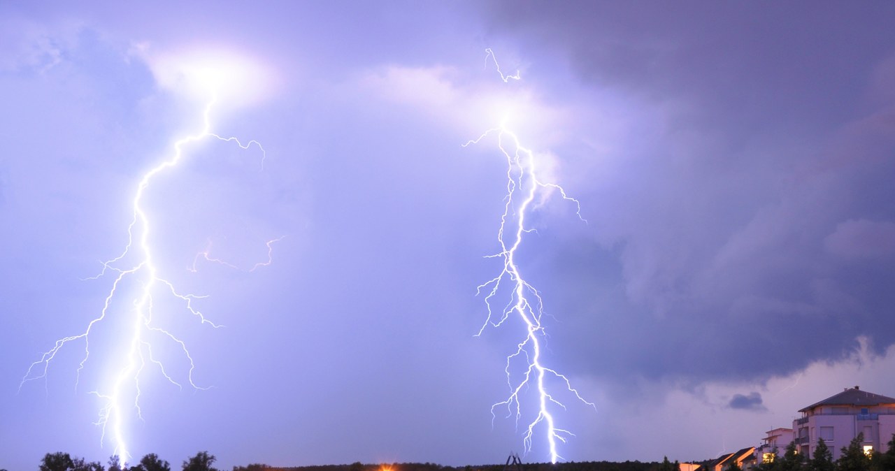 Burze możliwe są dziś we wschodniej połowie kraju oraz na wybrzeżu i Pomorzu /123RF/PICSEL