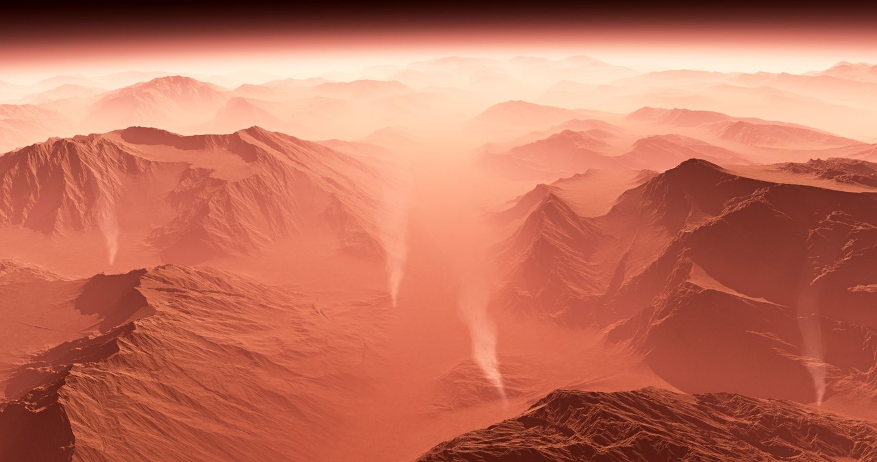 Burze piaskowe na Marsie /123RF/PICSEL