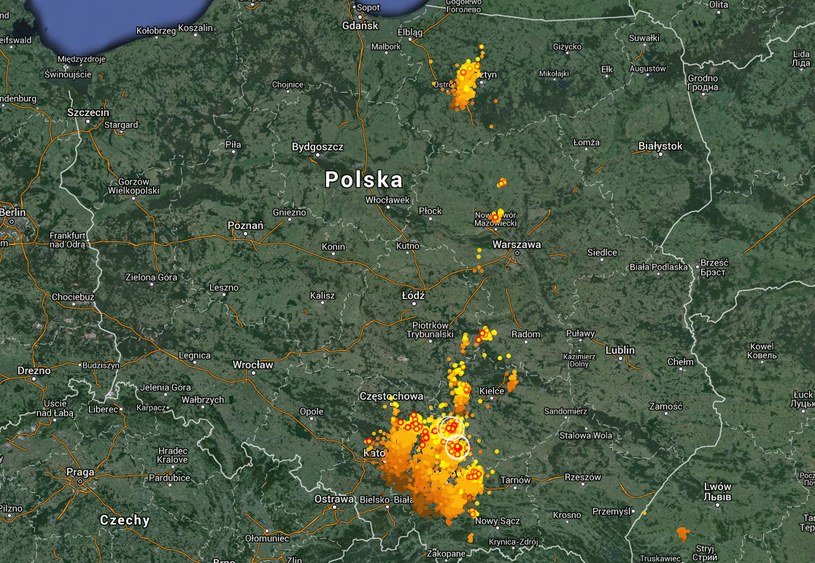 Burze w Małopolsce i na Śląsku fot. LightningMaps.org /INTERIA.PL