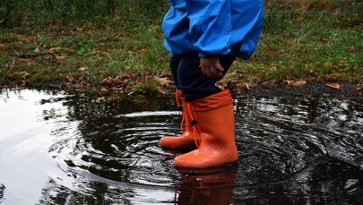 Burze z gradem w 10 województwach. Synoptycy wydali ostrzeżenia