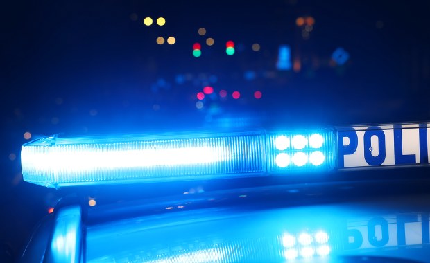 Bus wypadł z drogi. Jedna osoba nie żyje