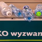 segregacja śmieci Butelki po wodzie i nabiale. Czy podlegają kaucji zwrotnej?
