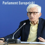 Buzek: Popieram propozycję narzucenia limitu cenowego na gaz z Rosji
