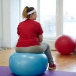 Być plus size w fit świecie. Jak osoby z otyłością czują się na siłowniach?