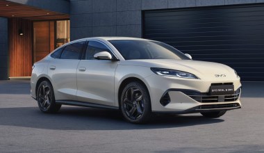 BYD czwartą marką świata. Europejscy giganci mają coraz większy kłopot