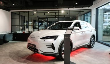 BYD obniża ceny SUV-ów. Na Seal U DM-i rabat sięga 30 tys. zł