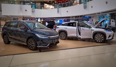 BYD wyprzedzi MG? Chiński gigant o krok od historycznego sukcesu w Europie