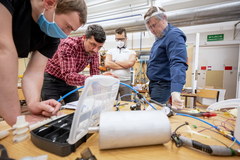 Bydgoszcz: Na uniwersytecie technologicznym powstają prototypy prostych respiratorów