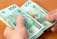 Byki powinny zacząć oszczędzać. To dobry na to czas /123RF/PICSEL