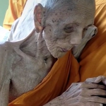 Był „najstarszym żyjącym człowiekiem w historii”. Zmarł mnich Luang Pho Yai