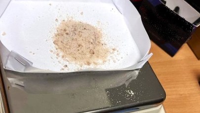 Był poszukiwany, miał przy sobie narkotyki. Wpadł, bo nerwowo się zachowywał