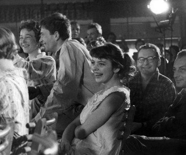 "Była jedną z najpiękniejszych dziewczyn, jakie kiedykolwiek widziałem" - wspominał Polański. "Ciemna szatynka, prawie brunetka, miała twarz o wykroju migdała, wspaniałe długie rzęsy, zadarty nosek i gibkie, jędrne ciało" - dodawał reżyser. 