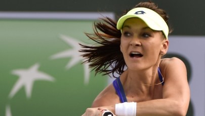 Była w poważnych tarapatach, ale gra dalej! Radwańska pokonała Cibulkovą w Indian Wells