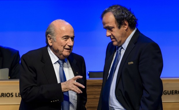 Byli szefowie FIFA i UEFA ponownie na ławie oskarżonych z zarzutami korupcji