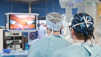 Byli w Belgii, operowali w Warszawie. Polscy lekarze rewolucjonizują medycynę