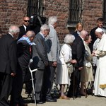 Byli więźniowie na temat wizyty Franciszka w Auschwitz-Birkenau: "To milczenie było wymowne"