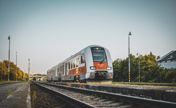 Było o krok od tragedii. Groźny incydent na torach kolejowych