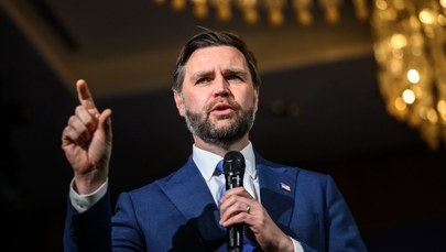 "Było trochę grożenia, ale ostatecznie osiągnęliśmy postęp". Vance o rozmowach z Iranem
