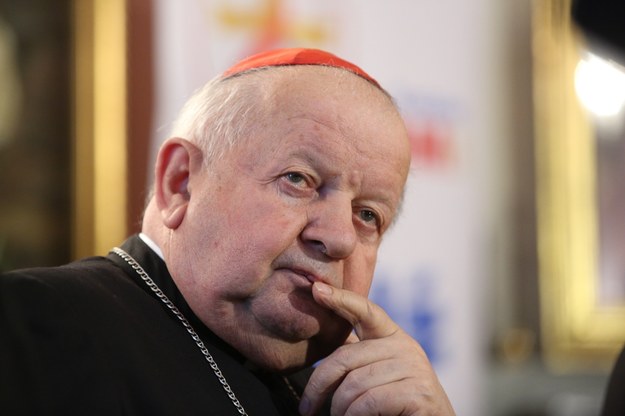Były już metropolita krakowski kardynał Stanisław Dziwisz /Stanisław Rozpędzik /PAP