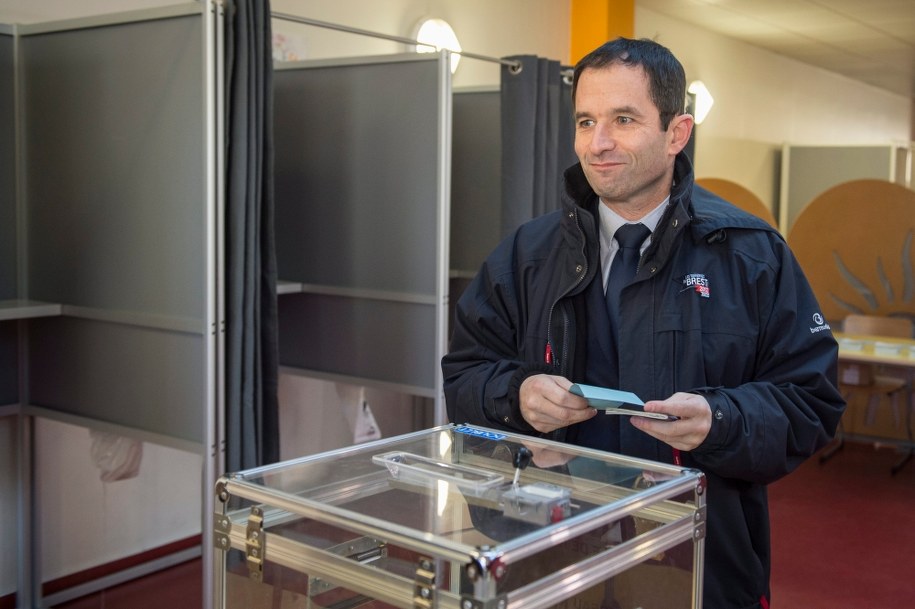 Były minister edukacji Benoit Hamon /JEREMY LEMPIN /PAP/EPA