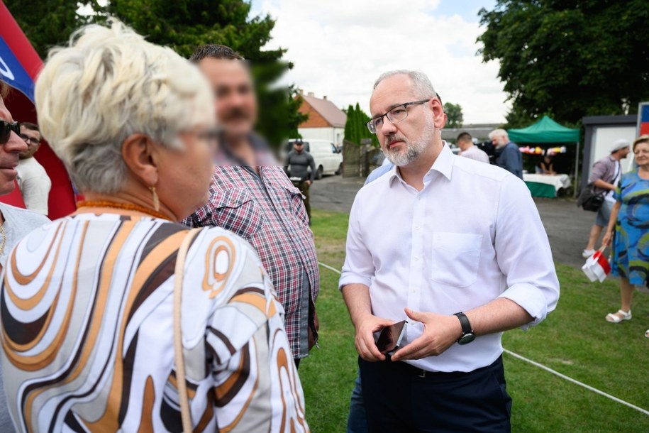 Były minister zdrowia Adam Niedzielski podczas pikniku rodzinnego z cyklu "Z miłości do Polski" /	Jakub Kaczmarczyk   /PAP