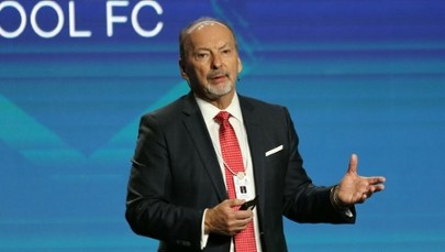 ​Były prezes Liverpoolu wchodzi do Wisły Kraków. "Takiego w polskiej piłce jeszcze nie było"