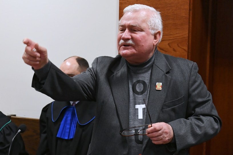 Były prezydent Lech Wałęsa na sali rozpraw Sądu Okręgowego w Gdańsku. Kontynuowany jest proces z powództwa Jarosława Kaczyńskiego przeciwko Lechowi Wałęsie o naruszenie dóbr osobistych. / 	Adam Warżawa    /PAP