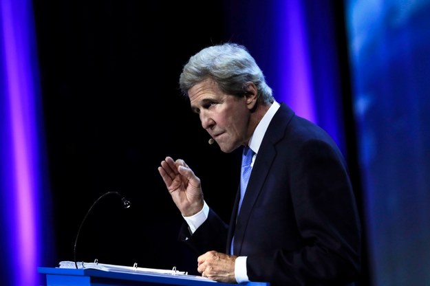 Były sekretarz stanu John Kerry ogłosił w niedzielę utworzenie koalicji mobilizującej do przeciwdziałania zmianom klimatycznym /ANTONIO COTRIM  /PAP/EPA