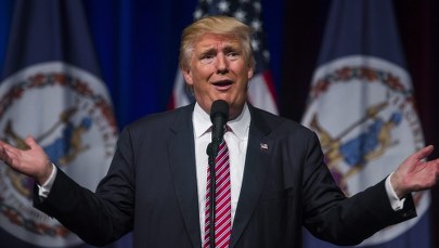 Były szef CIA: Trump jest nieświadomym agentem Rosji