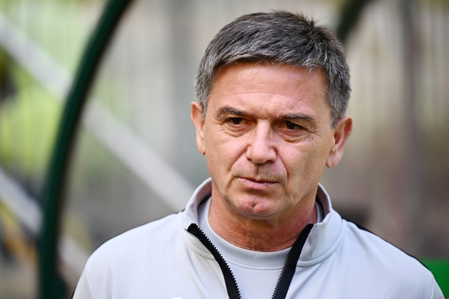 Były trener reprezentacji Polski Waldemar Fornalik wierzy w zwycięstwo Biało-Czerwonych ze Szwecją /Marcin Gadomski /PAP