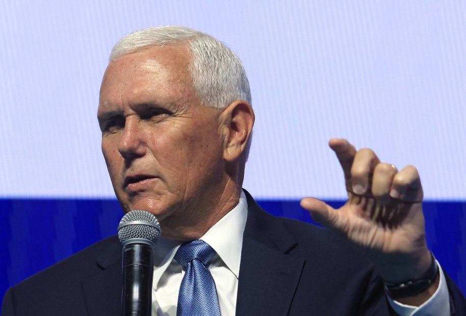 Były wiceprezydent USA Mike Pence /RICARDO MALDONADO ROZO /PAP/EPA