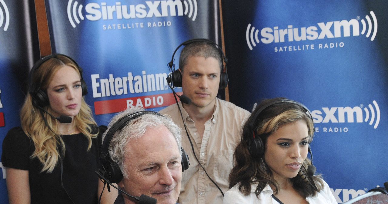 Caity Lotz, Victor Garber, Wentworth Miller oraz Ciara Renee /Vivien Killilea /Getty Images