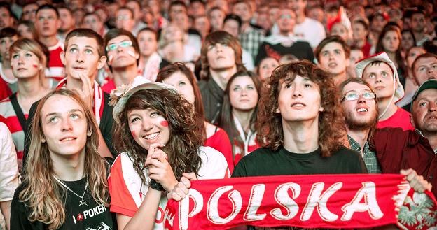Cała Polska żyje teraz mistrzostwami Europy /AFP