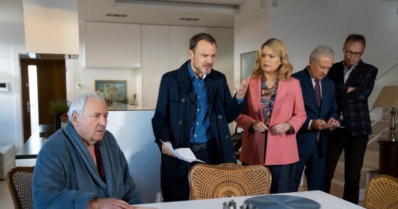 Cała rodzina będzie poruszona informacjami zawartymi w liście /Źródło: AIM