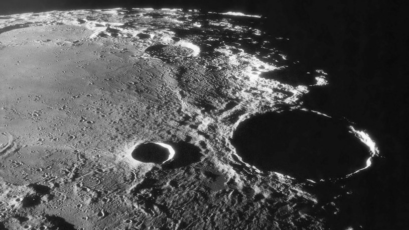 Całe piękno Księżyca uchwycone przez sondę LRO na 60. rocznicę NASA /Geekweek