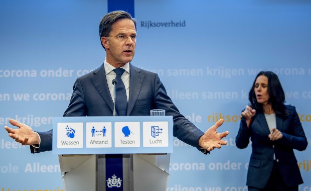 Całkowity lockdown w Holandii. "Decyzja była nieunikniona"  