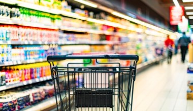 Całodobowe zakupy. Lidl uderza w Biedronkę nocą