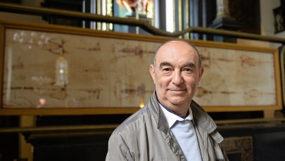 Całun Turyński: czucie i wiara a mędrca szkiełko i oko    